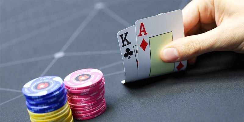 Tìm hiểu tổng quan về cách chơi bài Poker Việt Nam